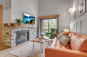 Renovated Ski In Out Condo King Bed Patio Grill